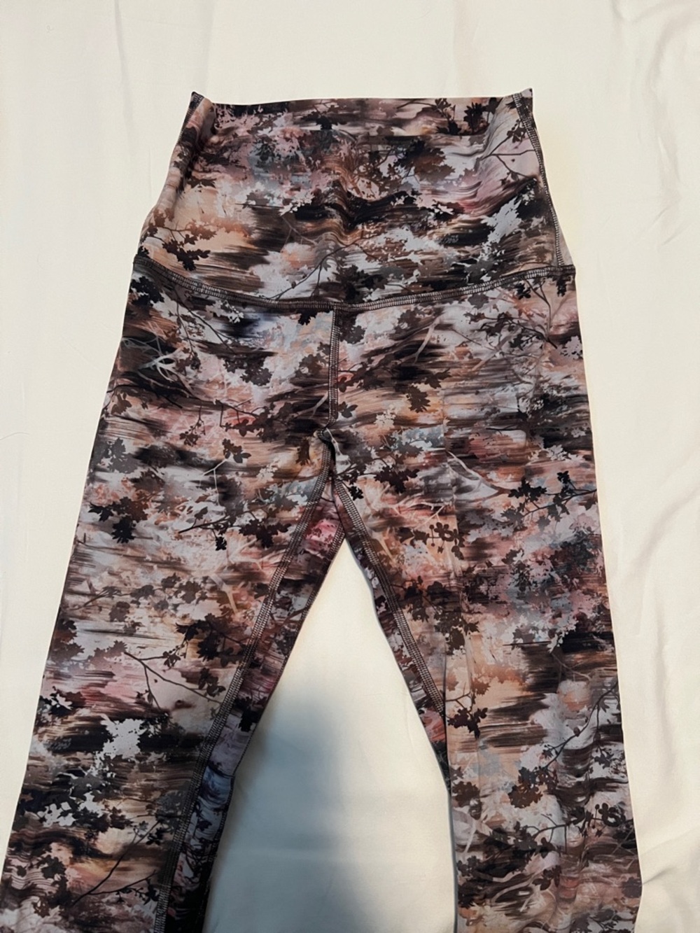 lululemon athletica Women's High-Waist Leggings in Brown and Pink Multi-Print